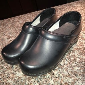 Black Dansko Cloggs